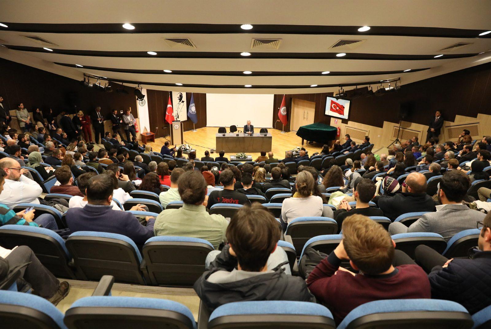 Ankara Üniversitesi Yönetimi Öğrenci Toplulukları Ile Buluştu – Ankara ...